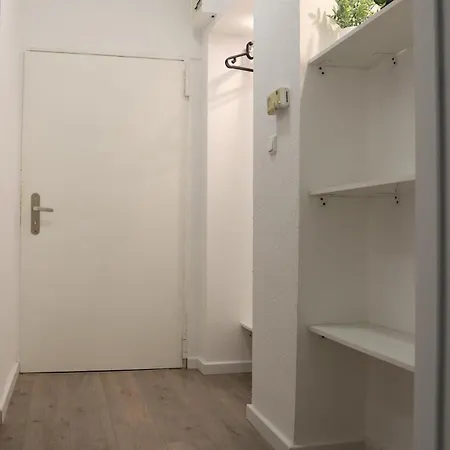 Apartment Berliner Str 139 *